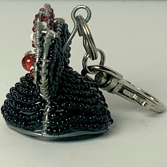 Vintage Handmade Minnie Mouse Ears Keychain - Picture 4 of 8